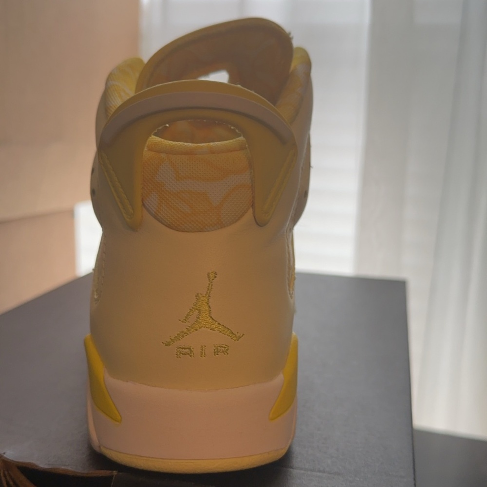 Air Jordan 6 retro - Picture 2 of 3